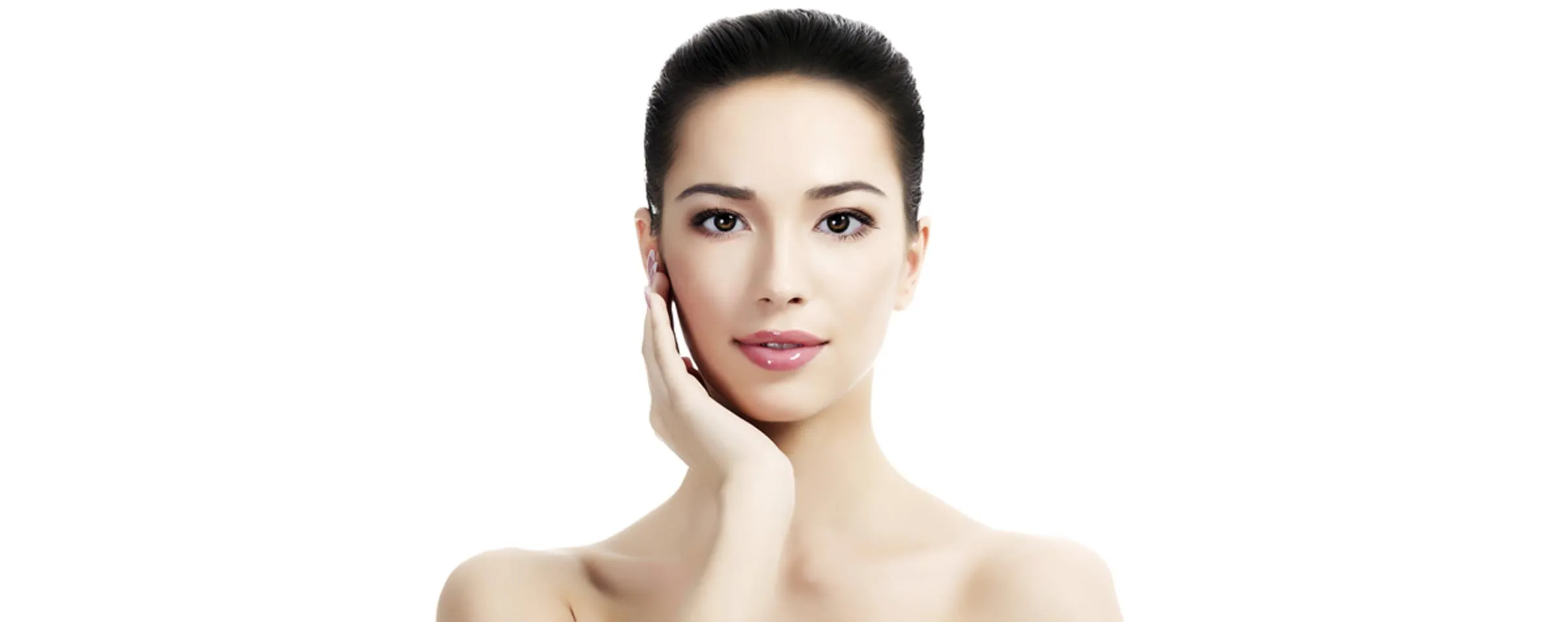 Rostro de mujer con piel tersa